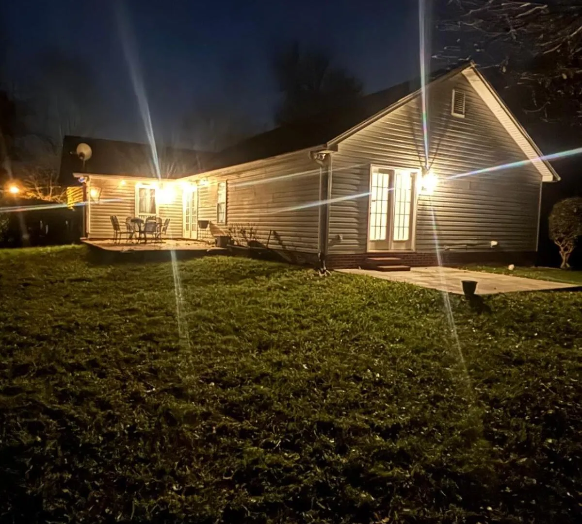 South Charlotte Home 0*,